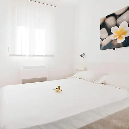 Appartement With A Parking Space - 5932 Zadar