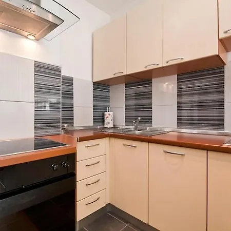 Appartement With A Parking Space - 5932